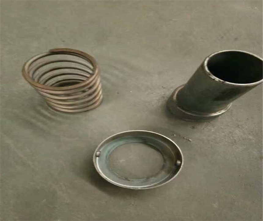 Heating spring sleeve
